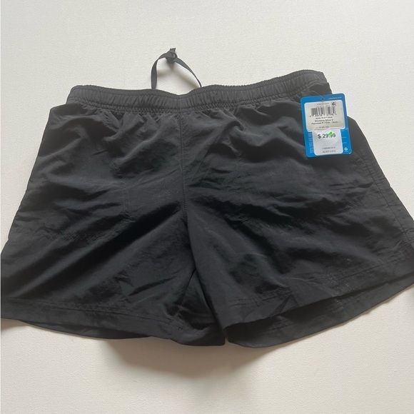 Columbia Pants - NWT Columbia Women's Hike 5" Shorts Black Size Small (F2)